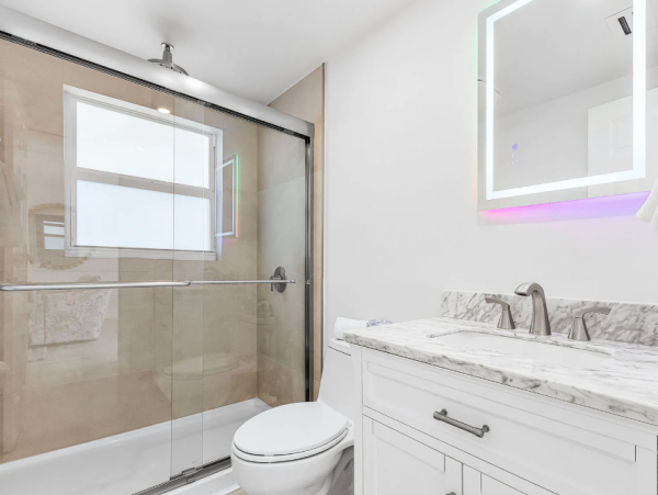 Beachside Vacation Retreat - Great Amenities